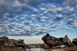 Adventistas Brindan Apoyo a Daminifcados por Tornado en Oklahoma