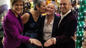 Iglesia Episcopal Escocesa aprueba el matrimonio Homosexual