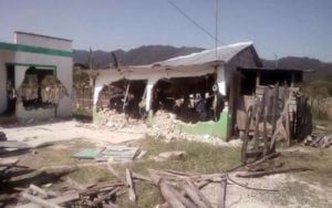 Grupo de católicos destruyen viviendas de adventistas en México