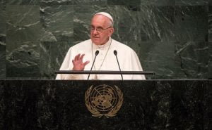 El Papa llama a los líderes mundiales a firmar un pacto global