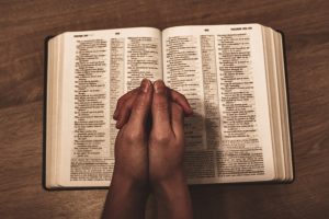 Orar: ¿Qué es, cómo, cuándo y por qué orar?